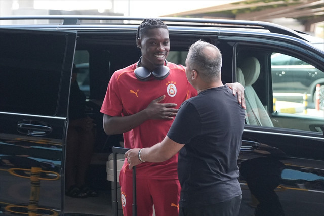 Galatasaray'ın Young Boys maçı kamp kadrosu açıklandı! Barış Alper Yılmaz şoku... - Resim: 1