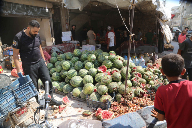 Afrin'de bomba yüklü motosikletle terör saldırısı - Resim: 1
