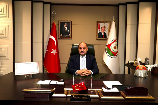 Şanlıurfa Belediye Başkanı Mehmet Kasım Gülpınar, Yeniden Refah Partisi'nden istifa etti - Resim: 0