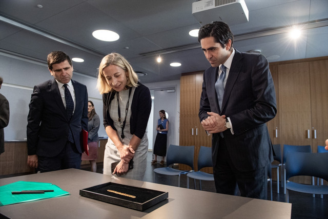 ABD müzesinde sergilenen 2500 yıllık altın kolye Türk yetkililere iade edildi - Resim: 4