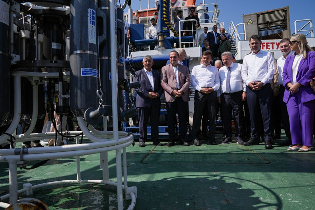 İzmir Körfezi Bilim Kurulu ilk kez toplanıyor! Murat Kurum: Amonyak miktarı olması gerekenden 50 kat fazla - Resim: 2