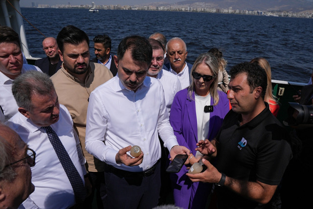 İzmir Körfezi Bilim Kurulu ilk kez toplanıyor! Murat Kurum: Amonyak miktarı olması gerekenden 50 kat fazla - Resim: 1