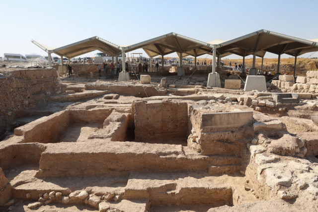 Büyükşehir ortaklığındaki Karkamış Arkeoparkı'ndaki Geç Hitit Saray alanı koruyucu çatısı açıldı - Resim: 8