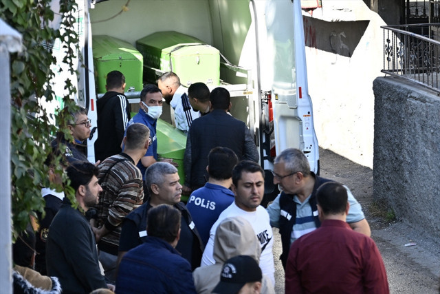 Adana'da yangın faciası! 3 çocuk hayatını kaybetti - Resim: 3