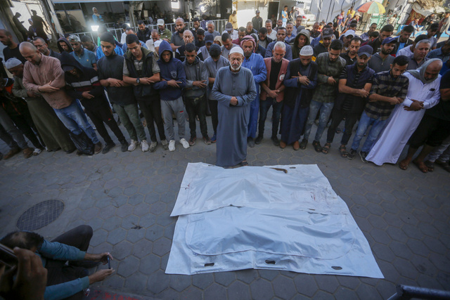 İsrail Gazze'de UNRWA'ya ait aracı vurdu: 2 ölü - Resim: 1