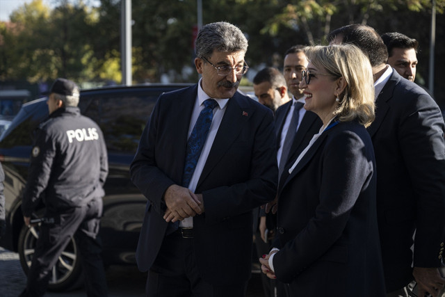 Anahtar Parti'nin kuruluş dilekçesi İçişleri Bakanlığı'na teslim edildi - Resim: 0