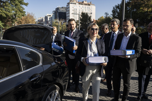 Anahtar Parti'nin kuruluş dilekçesi İçişleri Bakanlığı'na teslim edildi - Resim: 1