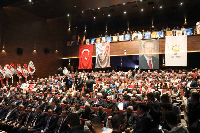 Bakan Uraloğlu Niğde'de konuştu: Bizi hiçbir güç Türkiye Yüzyılı hedeflerinden geri döndüremeyecek - Resim: 0