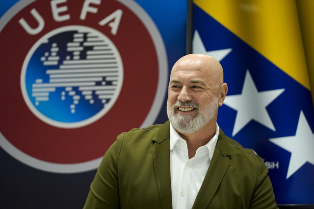 Süper Lig'de forma giyen Dzeko ve Hajradinovic'e Bosna Hersek'ten milli davet - Resim: 0