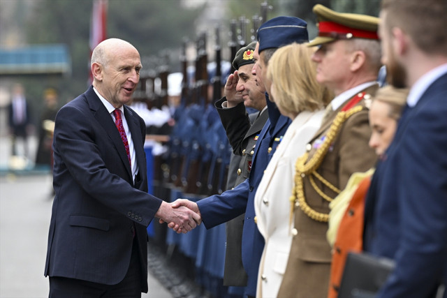 Milli Savunma Bakanı Güler, Birleşik Krallık Savunma Bakanı Healey ile görüştü - Resim: 2