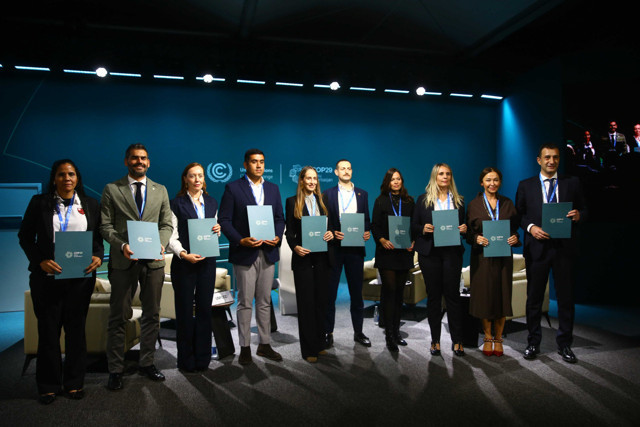'Futbol Kulüpleri İklim İttifakı'na Galatasaray ve Fenerbahçe de katıldı - Resim: 0