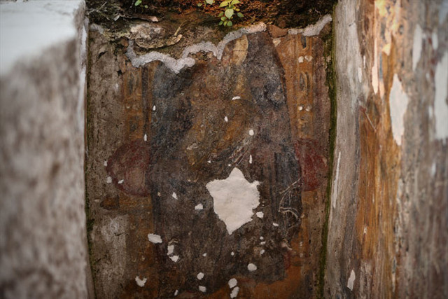 İznik'te en eski İsa'yı tutan Meryem freski ortaya çıkarıldı - Resim: 0