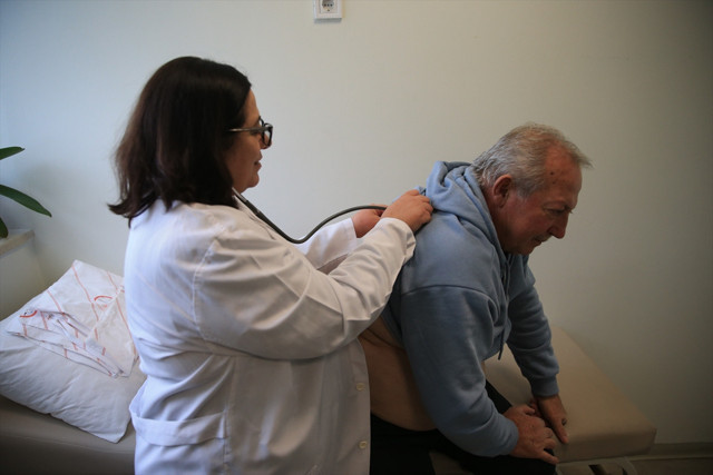 KOAH hastası, 62 yaşında akciğer kanserini yendi - Resim: 1