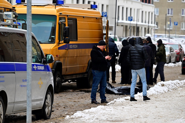 Moskova'da apartman girişinde patlama! Putin'in üst düzey komutanı öldü - Resim: 1