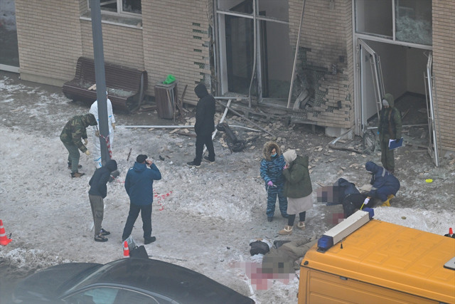 Moskova'da apartman girişinde patlama! Putin'in üst düzey komutanı öldü - Resim: 2