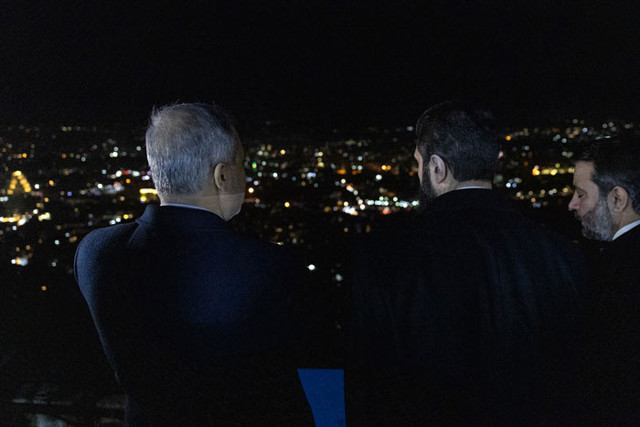 Hakan Fidan ve Suriye'nin yeni lideri Ahmed eş-Şera Kasun Dağı'nda beraber çay içti - Resim: 0