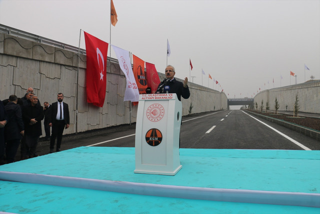 Kahta-Narince-Siverek yolu açıldı! Bakan Uraloğlu: Seyahat süresini 30 dakika kısaltıyoruz - Resim: 2