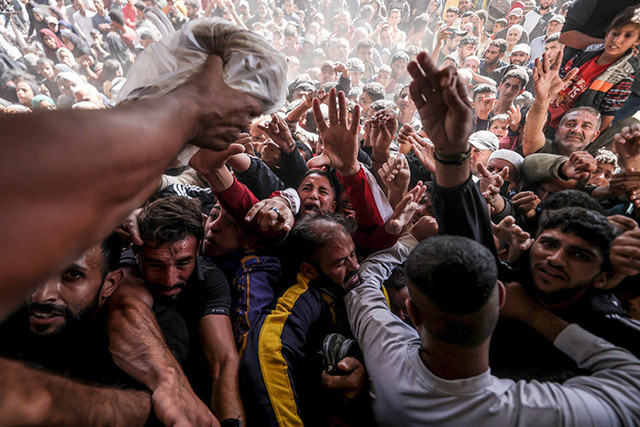 Acun Ilıcalı, AA'nın "Yılın Kareleri" oylamasına katıldı: "Dzeko'nun fotoğrafı beni çok etkiledi" - Resim: 3