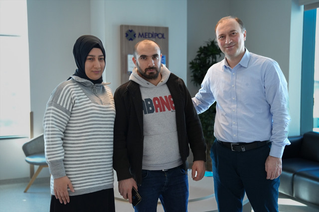 Görme kaybı yaşayan hasta, Medipol'deki tedaviyle iyileşiyor - Resim: 0