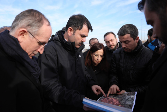 Elazığ depreminin üzerinden 5 yıl geçti! Bakan Kurum: Hep birlikte şehrimizi ayağa kaldırdık - Resim: 1