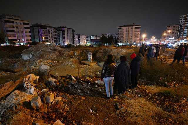 Kapramanmaraş merkezli büyük depremlerin 2. yıl dönümünde kayıplar anıldı - Resim: 2
