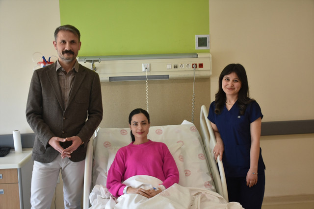 Sürekli tok hissediyordu, nadir vaka olduğunu öğrendi! Kilo kaybı, bulantı ve kusmanın nedeni buymuş - Resim: 0