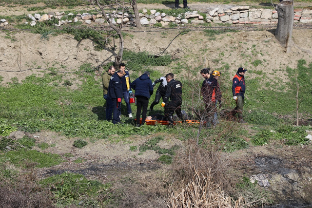 Amasya'da Yeşilırmak'ta erkek cesedi bulundu - Resim: 0