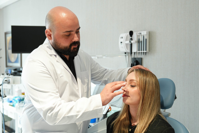 Burun estetiğinde nelere dikkat edilmeli? - Resim: 0