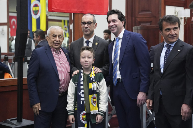 Fenerbahçe'de bayramlaşma töreni yapıldı - Resim: 0