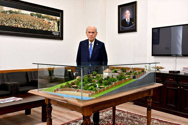 Bahçeli'nin Ahlat'ta inşa ettirdiği Emir Bayındır Yerleşkesi Devlet Bey Konağı'nın yapımı tamamlandı - Resim: 0