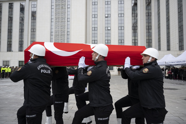 Şehit polis memuru İbrahim Güney için tören düzenlendi - Resim: 2