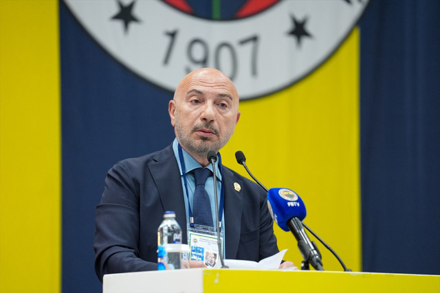 Fenerbahçe'de başkanlık yarışında bomba isim! Adaylığını ilan etti - Resim: 0