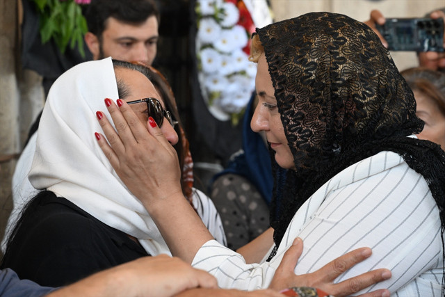 Eski eşinin öldürdüğü Bahar Aksu Edirne'de toprağa verildi - Resim: 1