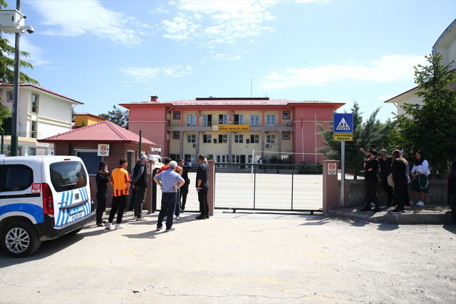 Giresun'da lisede silahlı saldırı! Güvenlik görevlisi, kız kardeşleri vurdu! İkisi de öldü - Resim: 0