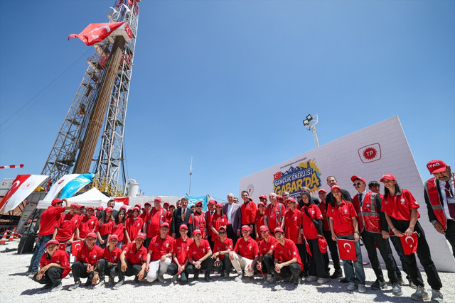 Gabar Dağı'nda 19 Mayıs yürüyüşü! Numan Kurtulmuş: "Artık bu dağlarda kardeşlik türküleri söylenecek" - Resim: 3