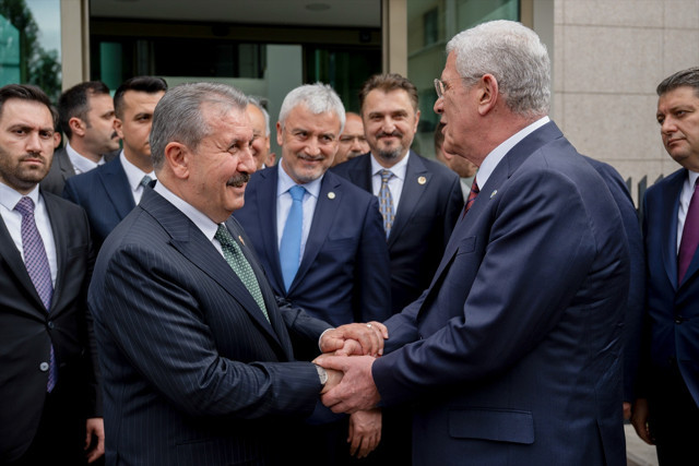 Müsavat Dervişoğlu ve Mustafa Destici'den "Terörsüz Türkiye" değerlendirmesi - Resim: 1