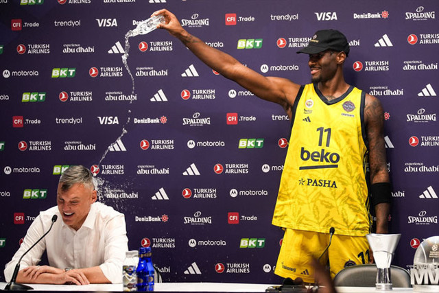 Fenerbahçe Beko'nun başantrenörü Jasikeviciu: Dünyanın en güzel duygusu - Resim: 0