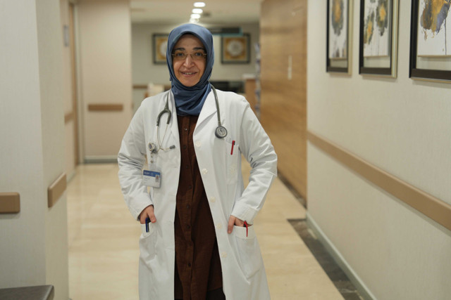 Kazakistanlı genç 1 milyonda 1 görülen hastalığı Türkiye'de yendi - Resim: 1