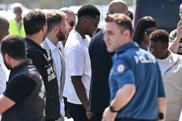 Fenerbahçe'nin yeni transferi Jhon Duran İstanbul'da - Resim: 1