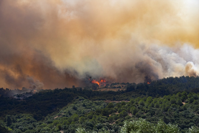 Yangında evlerini kaybettiler! Ödemişli vatandaşlar yaşadıklarını anlattı - Resim: 4