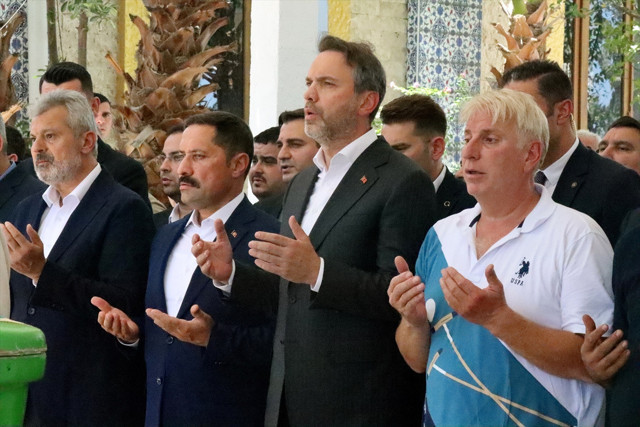 Bakan Alparslan Bayraktar'ın acı günü - Resim: 1