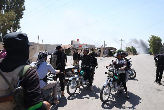 Süveyda kent merkezi ve kırsalında Dürziler ile Bedevi Araplar arasında şiddetli çatışmalar - Resim: 1