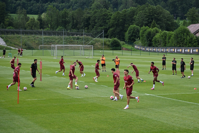 Okan Buruk'tan Galatasaray taraftarına Osimhen müjdesi! - Resim: 2
