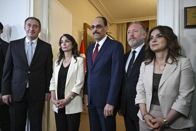 MİT Başkanı İbrahim Kalın'dan Terörsüz Türkiye turu! MHP, AK Parti ve DEM Parti'ye ziyaret - Resim: 2