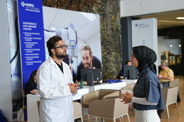 YKS derecesinden bilim arenasına! Medipollü gencin yeni rotası beyin araştırmaları - Resim: 1