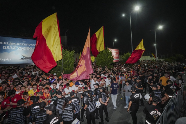 Galatasaray'ın yıldızı Victor Osimhen İstanbul'da! - Resim: 0