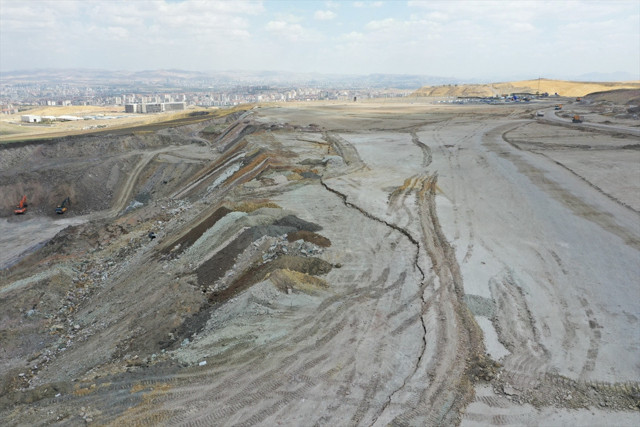 Bakanlıktan Ankara Büyükşehir Belediyesi'ne 7 milyon 479 bin lira ceza - Resim: 0