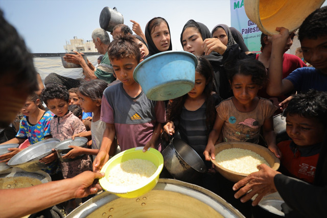 Madonna'dan Papa'ya 'Gazze'ye git' çağrısı: Artık dayanamıyorum - Resim: 1