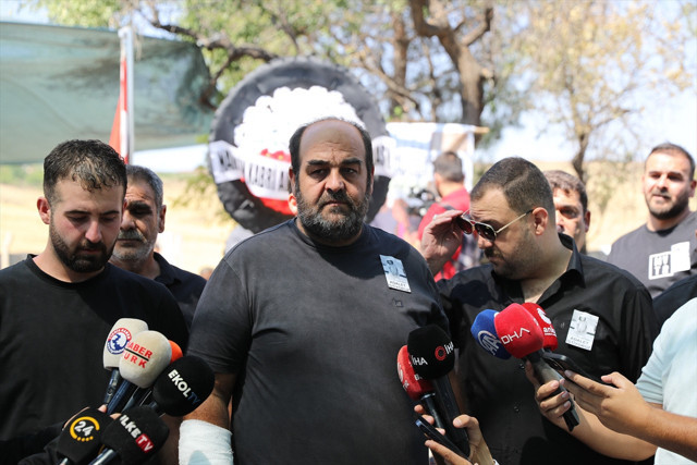 Tam 1 yıl oldu! Narin Güran kabri başında anıldı - Resim: 0