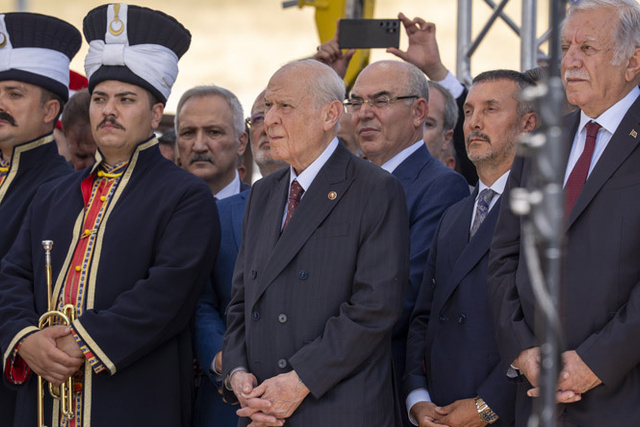 Cumhurbaşkanı Erdoğan MHP lideri Devlet Bahçeli ile görüştü! - Resim: 0